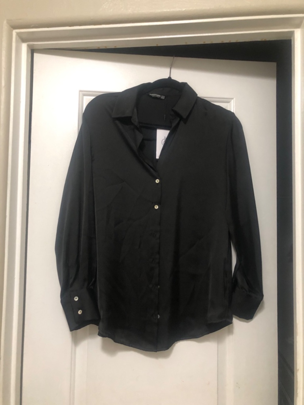 Stradivarius satin shirt in black Size XS NWT - Picture 3 of 6